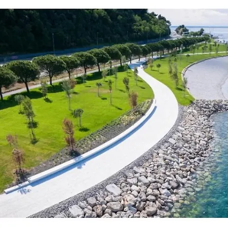 Bella Vista * Koper